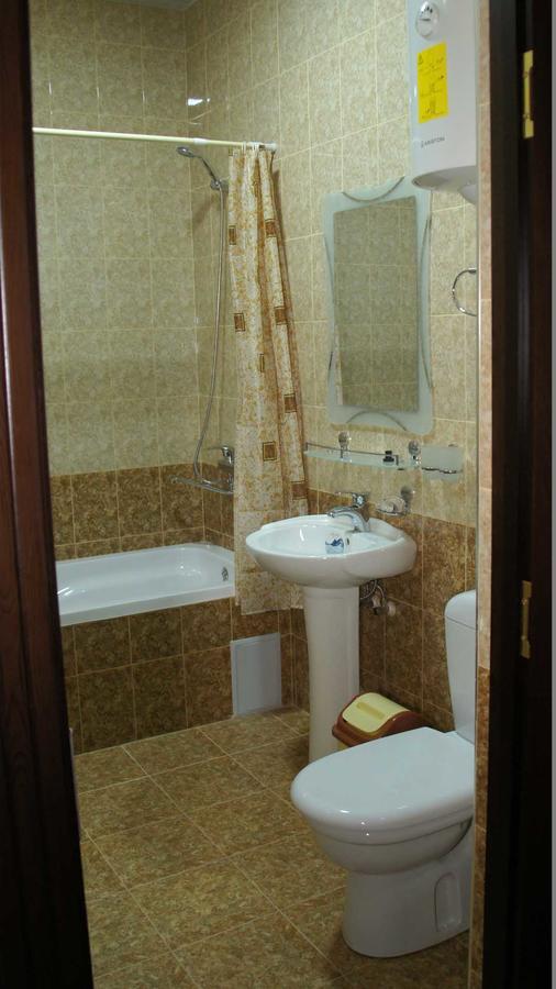 Daryo Hostel Buchara Exteriör bild