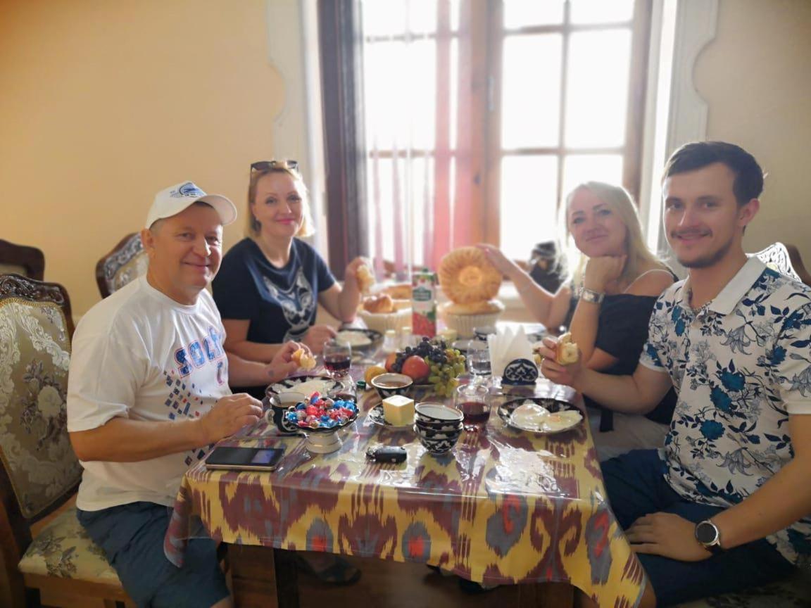Daryo Hostel Buchara Exteriör bild